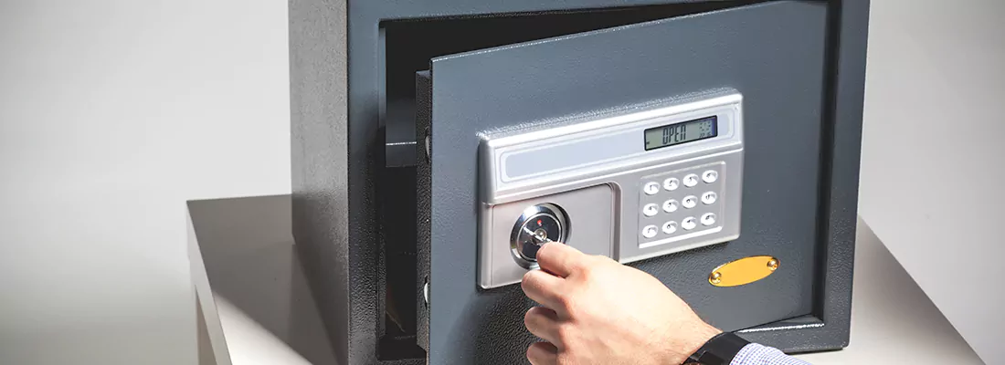 Safe Opening Repair in Edgewater